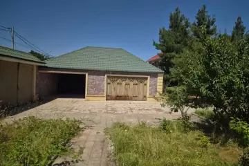 Satılır Bağ Evi Xızı Rayonunda