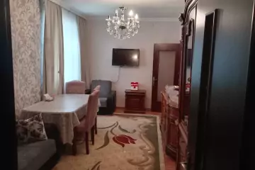 Satılır Köhnə Tikili Biləcəridə