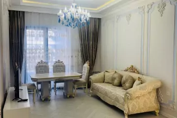 Satılır Yeni Tikili Ağ şəhər Kompleksində
