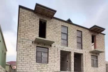 Satılır Həyət Evi Zabrat Qəsəbəsida
