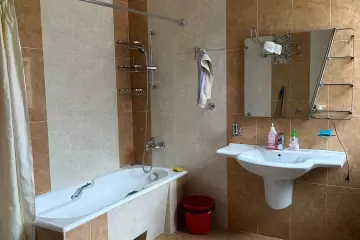Satılır Bağ Evi Mərdəkanda