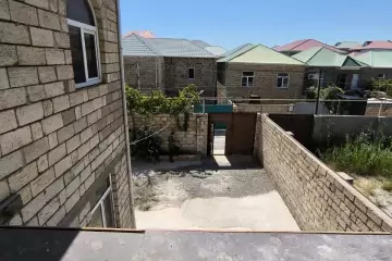 Satılır Həyət Evi Masazırda