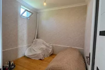 Satılır Həyət Evi Sabunçu Qəsəbəsida