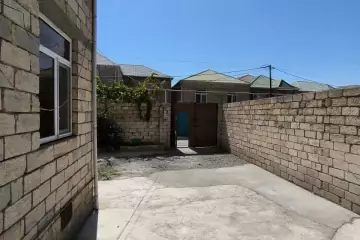 Satılır Həyət Evi Masazırda
