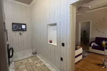 Satılır Həyət Evi Sabunçu Qəsəbəsida