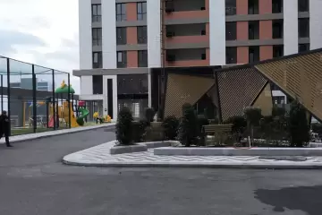 Satılır Yeni Tikili Beşmərtəbədə