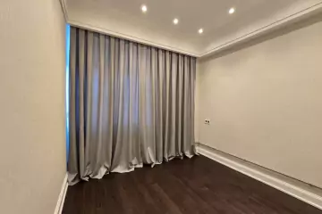 Satılır Yeni Tikili Masazırda