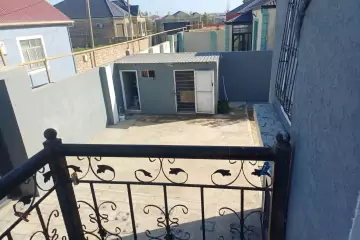 Satılır Həyət Evi Buzovnada