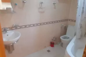 Aylıq Kirayə Köhnə Tikili Elmler Akademiyasıda
