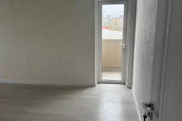 Satılır Yeni Tikili Masazırda