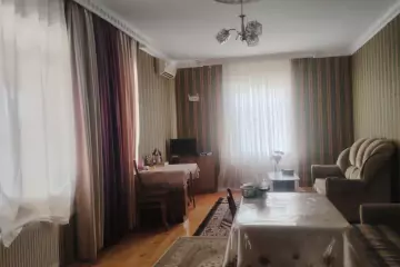 Satılır Həyət Evi Sarayda