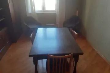 Aylıq Kirayə Köhnə Tikili Elmler Akademiyasıda