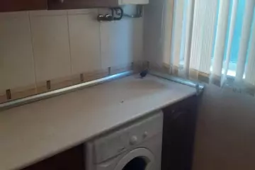 Aylıq Kirayə Köhnə Tikili Elmler Akademiyasıda