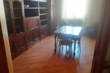 Aylıq Kirayə Köhnə Tikili Elmler Akademiyasıda