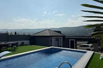 Günlük Kirayə Bağ Evi Quba Rayonunda
