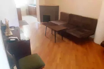 Aylıq Kirayə Köhnə Tikili Elmler Akademiyasıda