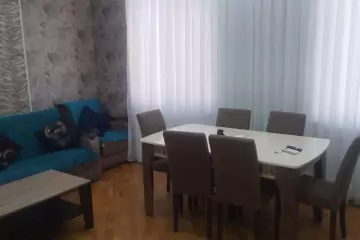 Satılır Yeni Tikili Masazırda