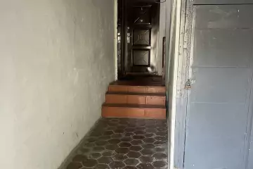 Satılır Köhnə Tikili şüvəlanda