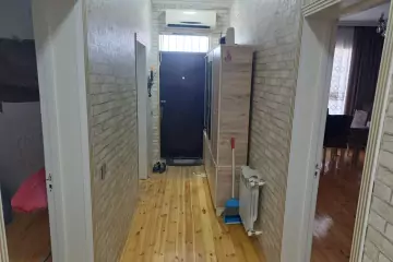 Satılır Həyət Evi Buzovnada