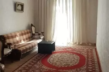 Satılır Köhnə Tikili Ukraniya Dairəsida 