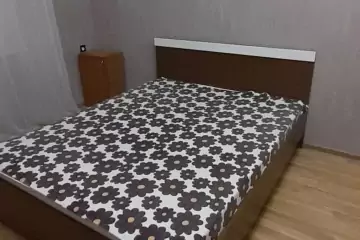 Satılır Köhnə Tikili Ukraniya Dairəsida