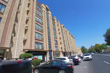 Satılır Yeni Tikili Neftçi Bazasında