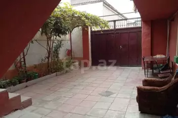 Satılır Həyət Evi 16-cı Mikrorayonda