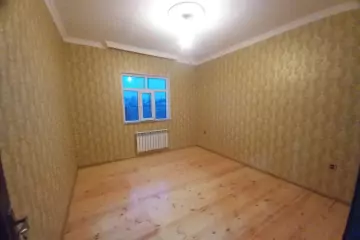 Satılır Həyət Evi 76-cı Məhəllədə