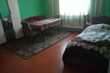 Satılır Həyət Evi 16-cı Mikrorayonda
