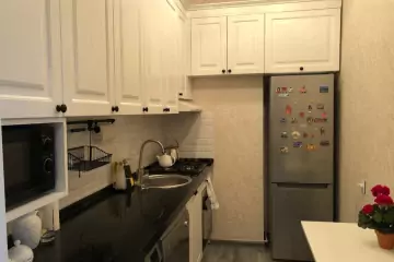 Satılır Yeni Tikili 8-ci Kilometrdə
