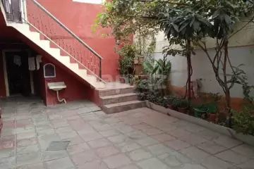 Satılır Həyət Evi 16-cı Mikrorayonda