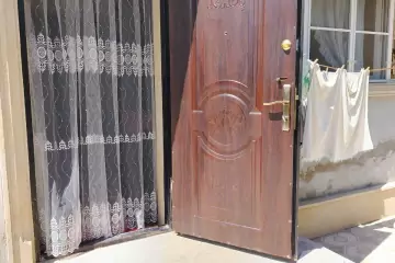 Satılır Həyət Evi Sabunçu Qəsəbəsida