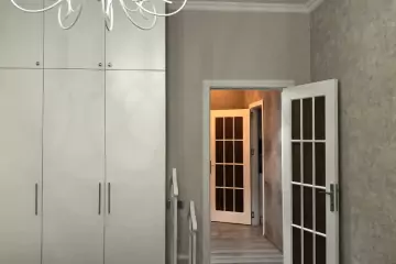 Satılır Yeni Tikili 8-ci Kilometrdə