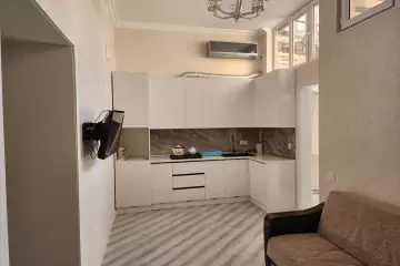 Aylıq Kirayə Köhnə Tikili 28 May Metrosu ətrafında
