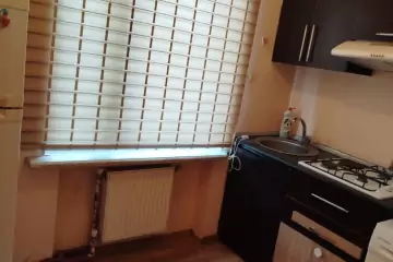 Aylıq Kirayə Köhnə Tikili Xalqlar Dostluğuda