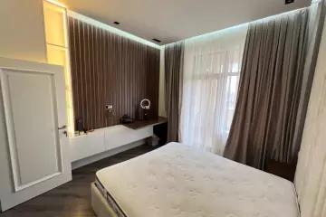 Aylıq Kirayə Yeni Tikili Ağ şəhər Kompleksində