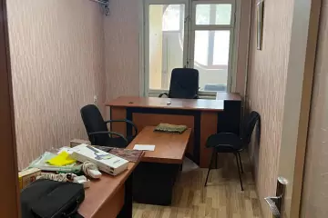 Aylıq Kirayə Ofis Beşmərtəbədə