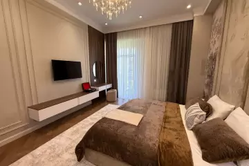 Satılır Yeni Tikili Ağ şəhər Kompleksində