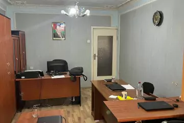 Aylıq Kirayə Ofis Beşmərtəbədə