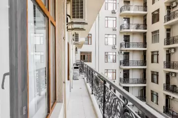 Aylıq Kirayə Yeni Tikili 28 May Metrosu ətrafında