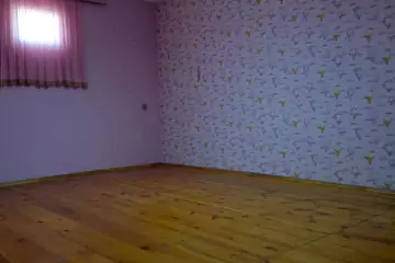 Satılır Həyət Evi Buzovnada