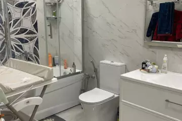Satılır Yeni Tikili şərq Bazarında