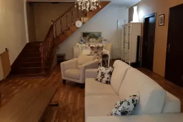 Satılır Həyət Evi Xırdalan şəhərində