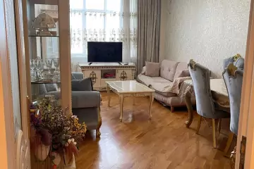 Satılır Yeni Tikili Nərimanov Parkı