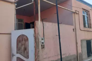 Satılır Həyət Evi Xırdalan şəhərində