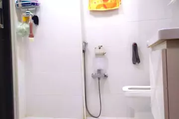 Satılır Yeni Tikili 1-ci Mikrorayonda