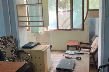 Aylıq Kirayə Ofis Beşmərtəbədə
