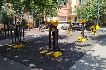 Aylıq Kirayə Köhnə Tikili Xalqlar Dostluğuda