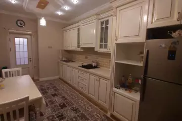 Satılır Yeni Tikili Yeni Yasamalda