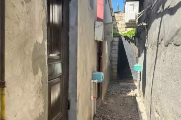 Satılır Həyət Evi Xırdalan şəhərində